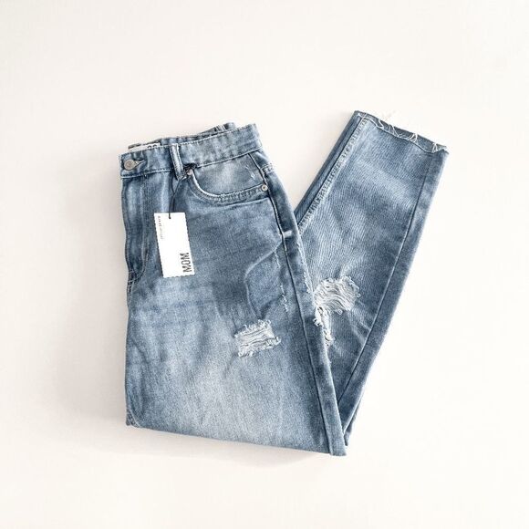 Refuge Denim Womens High Rise Distressed Ripped Raw Hem Mom Jeans Blue Sz 9 NWT - Picture 1 of 11